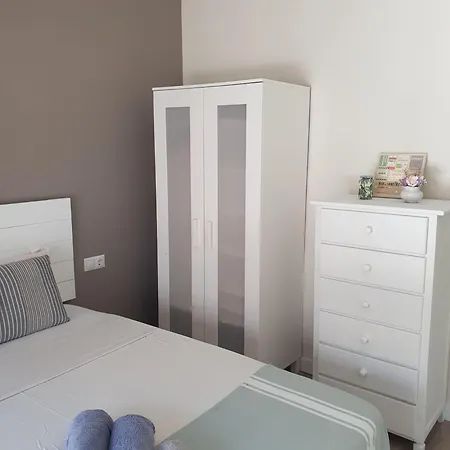 アパート Benet シッチェス